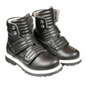D2 boots metal logo